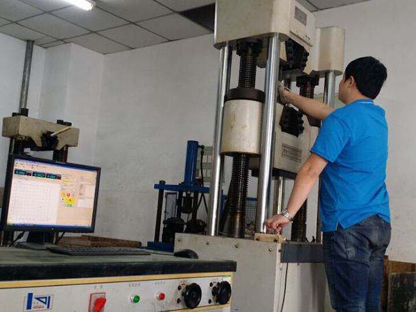 鋼(gang)材理化(huà)實驗室(shì)圖一