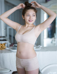 小男人遇上大女人30-人妻免费久久久久久久了