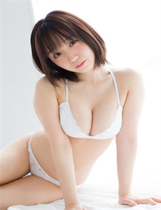 窗子里的女巫