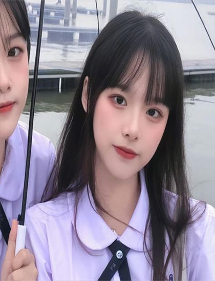 追剧全攻略：教会人士哲学的生命思考与存在探讨——拍摄手法的专业解读